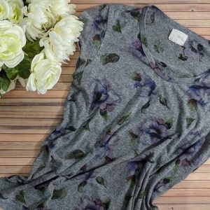 t.la | Anthropologie Grey Floral Tee